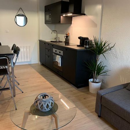 Logement Renove Et Moderne Au Sacre Coeur Шоле Экстерьер фото