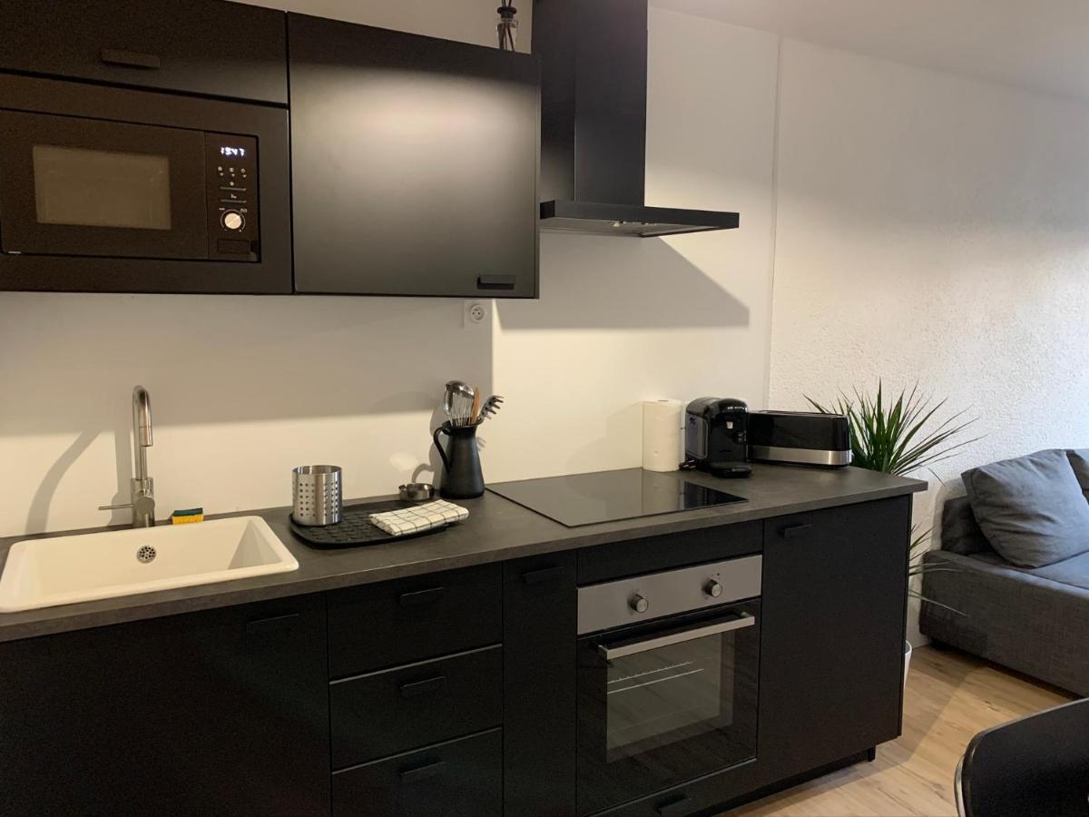 Logement Renove Et Moderne Au Sacre Coeur Шоле Экстерьер фото