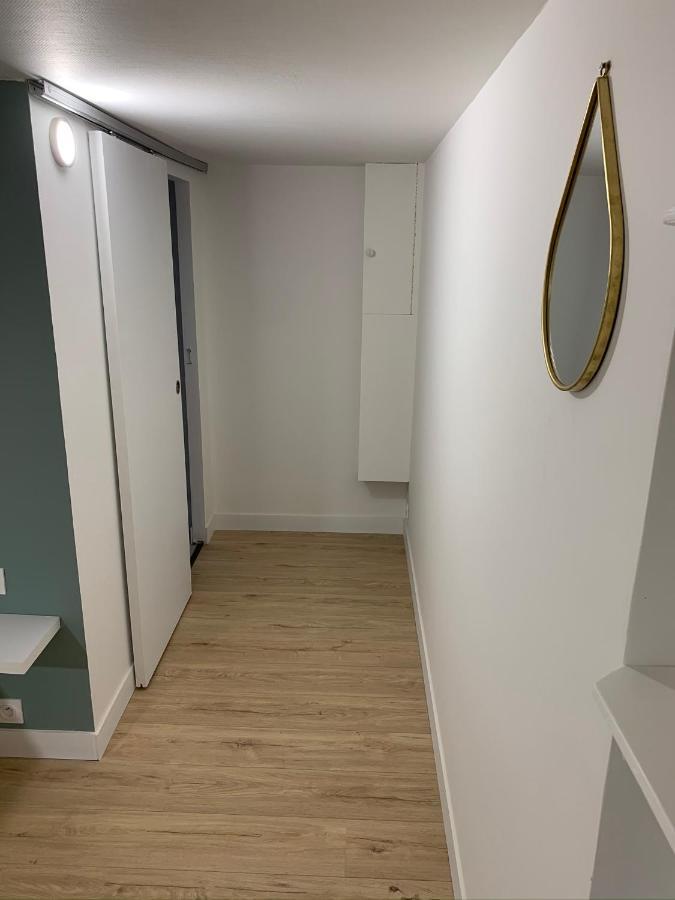 Logement Renove Et Moderne Au Sacre Coeur Шоле Экстерьер фото